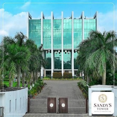 Hotel Sandy's Tower
